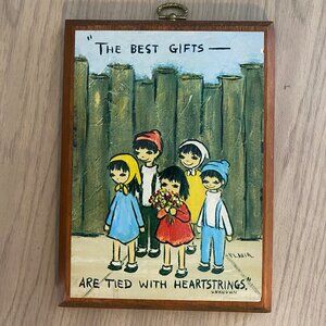 Buzza Wood Plaque Flavia Best Gifts Are Tied With Heartstrings Wall Art 1969